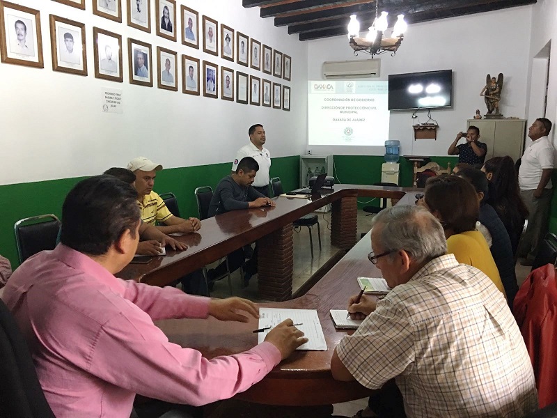 Capacitan en gestión de riesgos a las agencias de la capital
