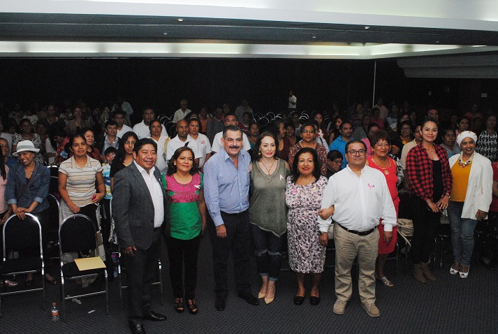 Con acciones preventivas, se logrará combatir el cáncer de mama, afirma Hernández Fraguas