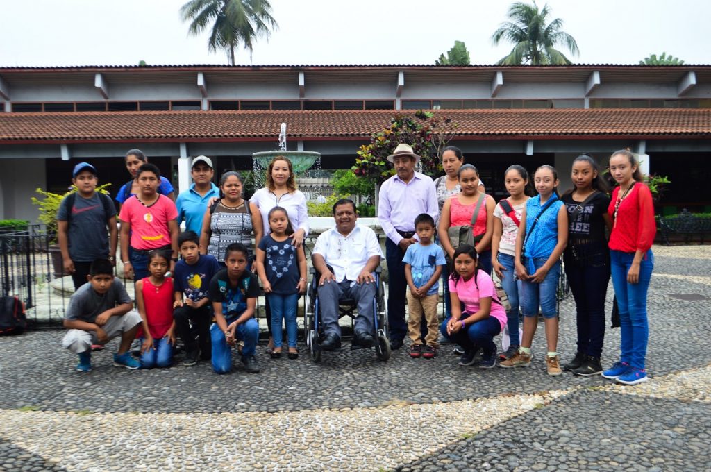 A petición de  niños y niñas de Buena Vista Gallardo Presidenta DIF apoya la creación de orquesta infantil comunitaria