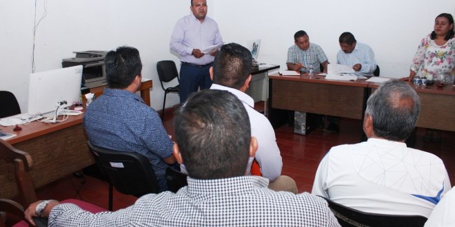 Avanza proceso para elección de agentes municipales; Ayuntamiento capitalino sortea colores de planillas