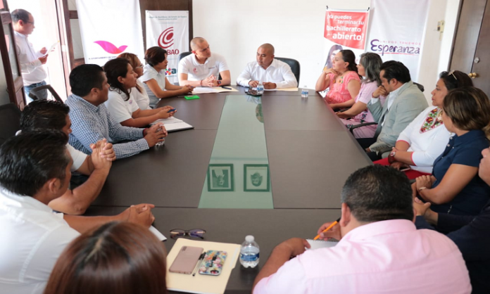 Gobierno de santa lucía del camino y cobao celebran convenio en favor de juventud con vulnerabilidad económica