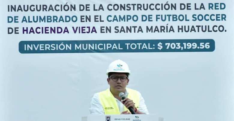 Inauguró Giovanne González  alumbrado en unidad deportiva de Hacienda Vieja