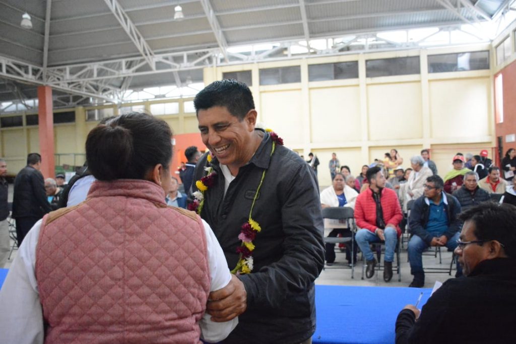 Visitó Salomón Jara 4 municipios mixtecos, afirmó hay cambios sustanciales de apoyo a adultos mayores
