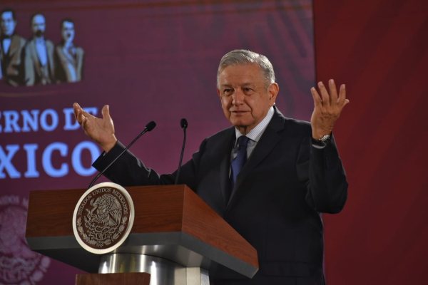 “De risa, que tendré partida secreta; no soy Salinas”: AMLO