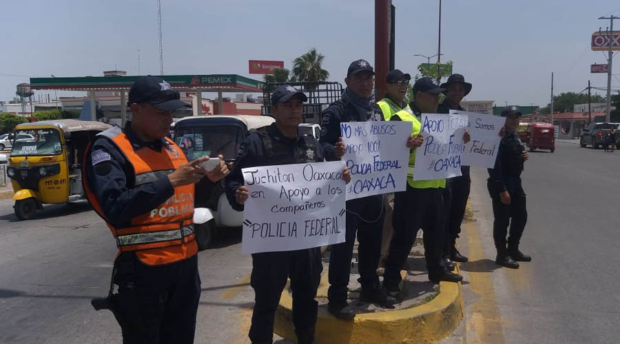 Se suman policías federales de Juchitán a protesta nacional por incorporación a Guardia Nacional