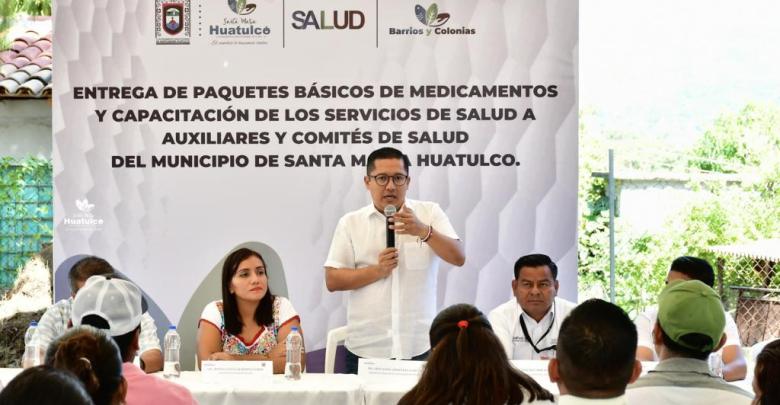 Anuncia Giovanne González rehabilitación de Casas de Salud en Huatulco