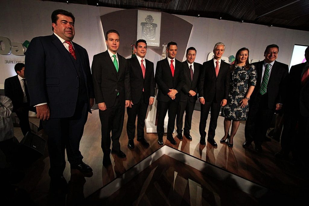 Copia Murat ley hacendaria del Estado de México,  pretende impuesto de 4.5 por ciento a bebidas alcohólicas en Oaxaca