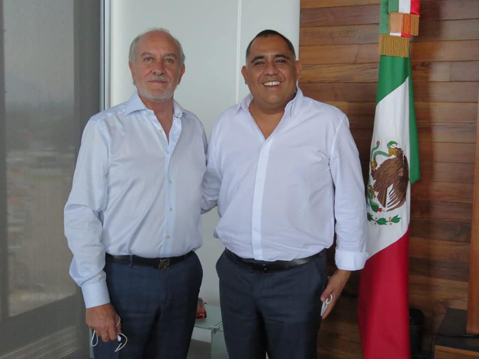 Denuncia Chester “guerra sucia” contra él y su familia tras resultados en encuestas que lo favorecen en Tuxtepec