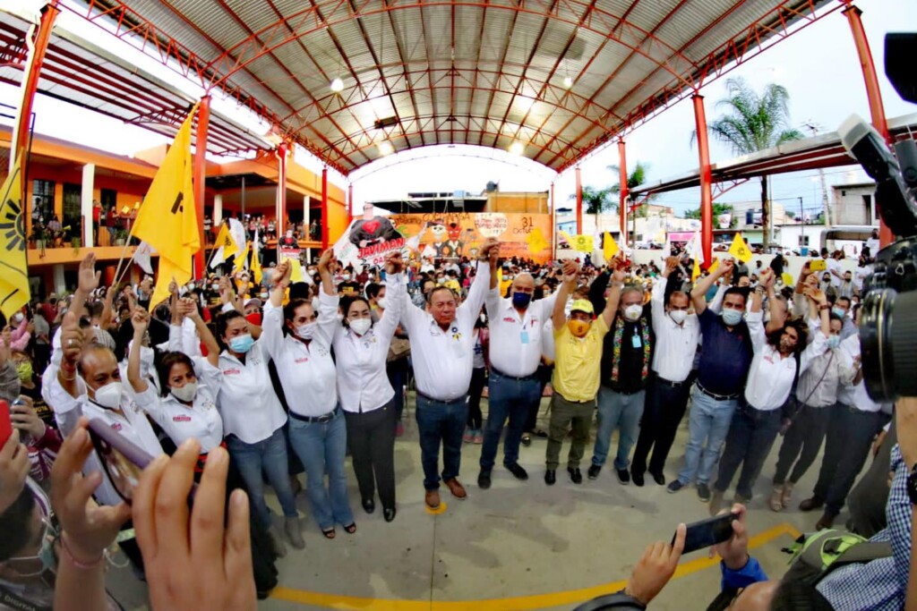 Activistas de la CROC de Mexicapan respaldan el triunfo de Villacaña en presidencia de Oaxaca