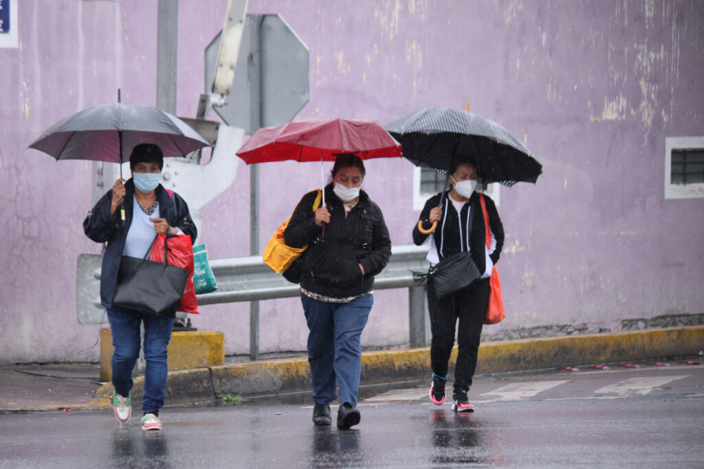 Dejó derrumbes parciales en Putla y Tlaxiaco tormenta tropical “Dolores”