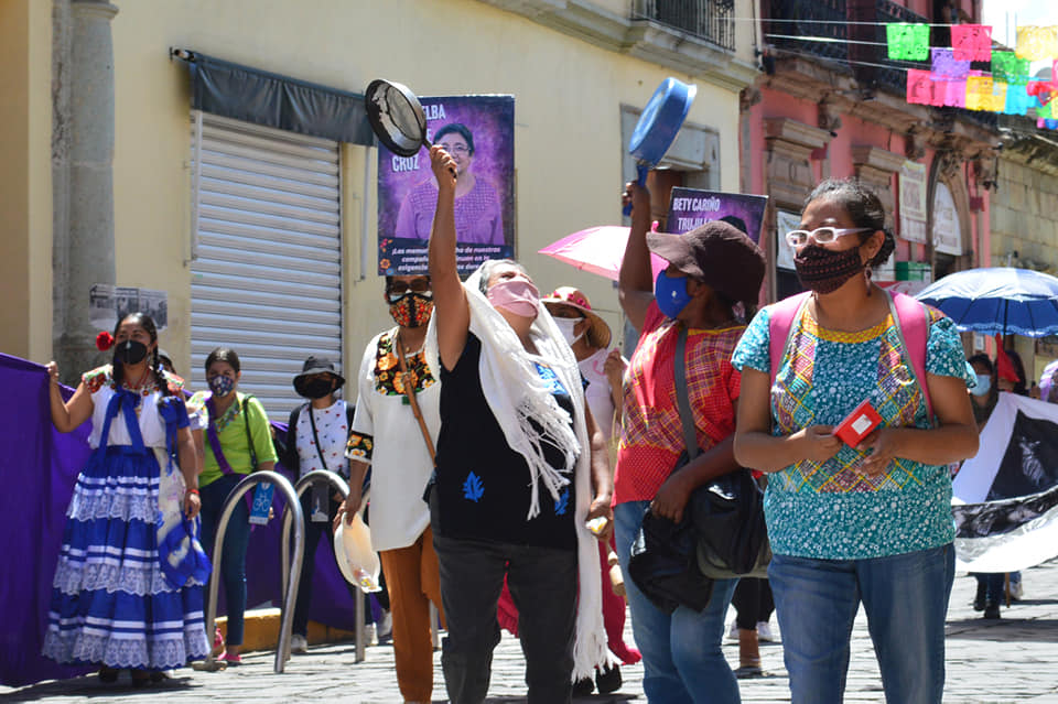 Mujeres oaxaqueñas conmemoraron toma de Radio y Tv durante conflicto social de 2006