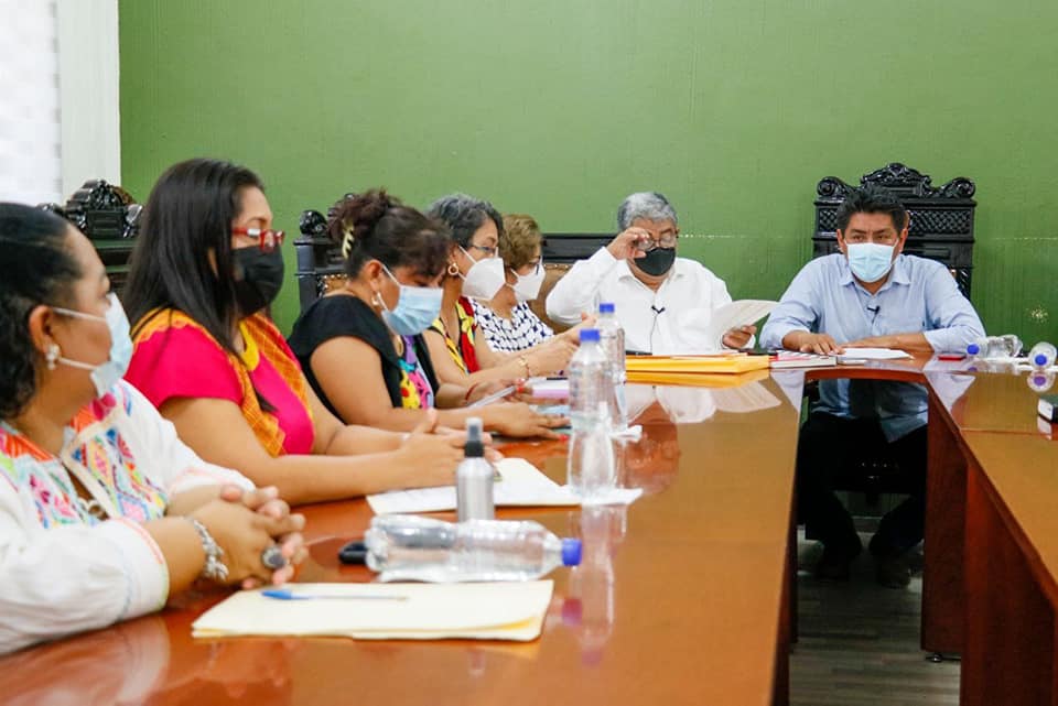 Promotora dona media hectárea al municipio de Tuxtepec para construcción de nuevo hospital