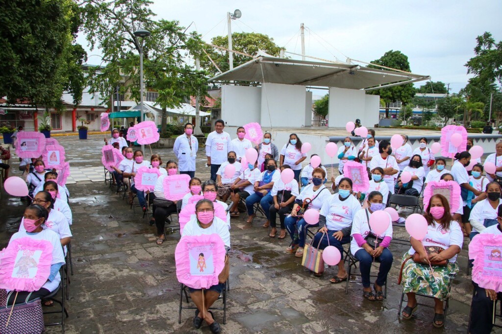 Realizan mastografías a mujeres de Tuxtepec