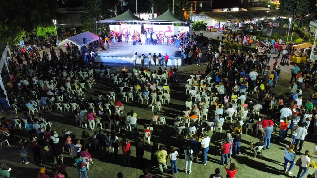 Concursos, premios y tamaliza en Primer Festival de las Ánimas en Tuxtepec