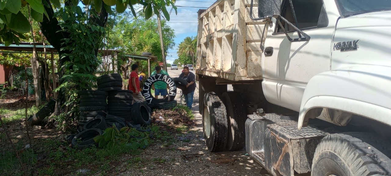 Realiza Gobierno Municipal Tuxtepec acopio de llantas