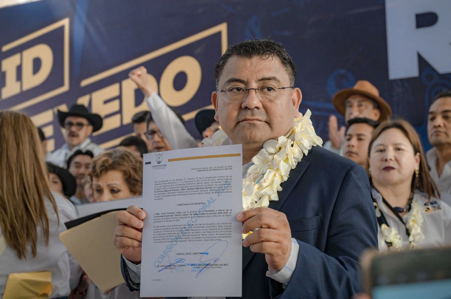 GUERRA POR LA RECTORÍA: CACICAZGOS Y REALINEAMIENTOS