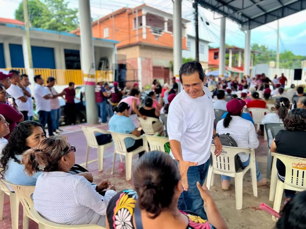 Lalo Ximénez conmemora en Tuxtepec 15 años de organización y participación ciudadana